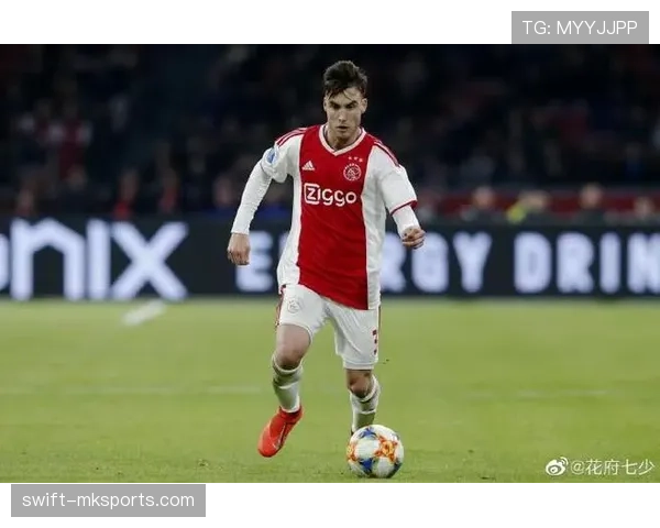 塔利亚菲科重返阿贾克斯，矢志再续昔日辉煌